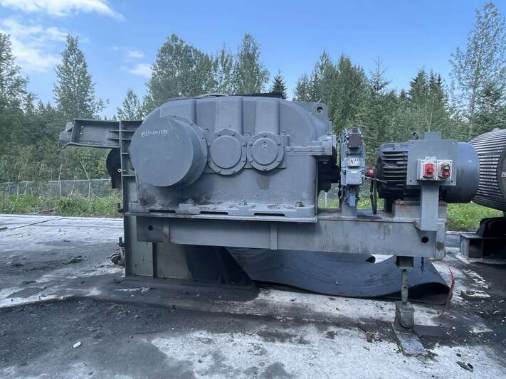30 KW, 1140 RPM, Krupp Industries #46506, Cable Drum Drive Gearbox, 68" wide x 56" dia. drum, belt tensioner