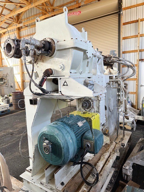 3.9" Buss, kneader, 9:1 L/D, 200 HP DC, 5.94:1 gearbox, jacketed & clam shell barrel, w/ 5" hot feed