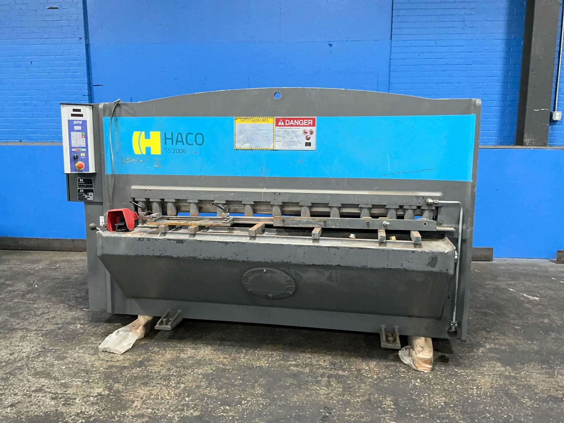 0.2" Haco #TS-2006, Shear, 17 HP, SP9 Controls, Foot Switch, 3/60/220/400 V.