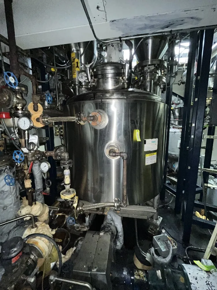 360 Gallon Lee #360U, Stainless Steel Reactor, 20 PSI/Full Vacuum @ 300°F, Jacketed 100 PSI @ 338°F, 10 HP