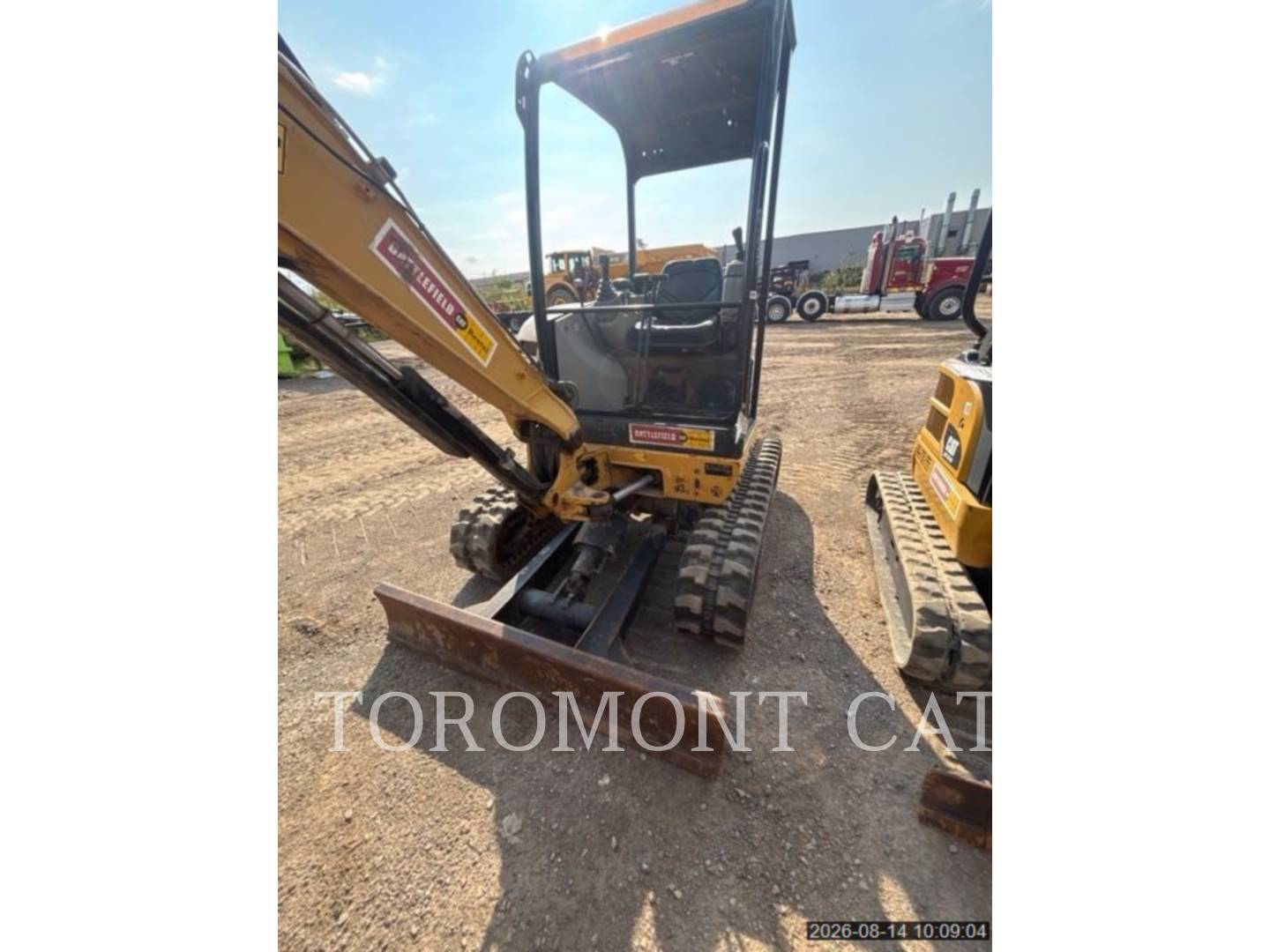 Cat 302.7D, Mini Excavator, 2628 hours, S/N: LJ700851, 2016