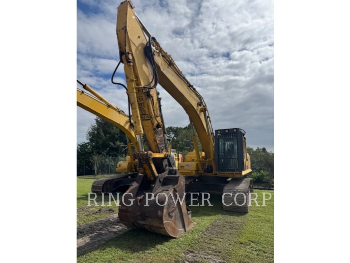 Komatsu America/Dresser PC360LC-11, 9158 hours, S/N: A35805, 2017