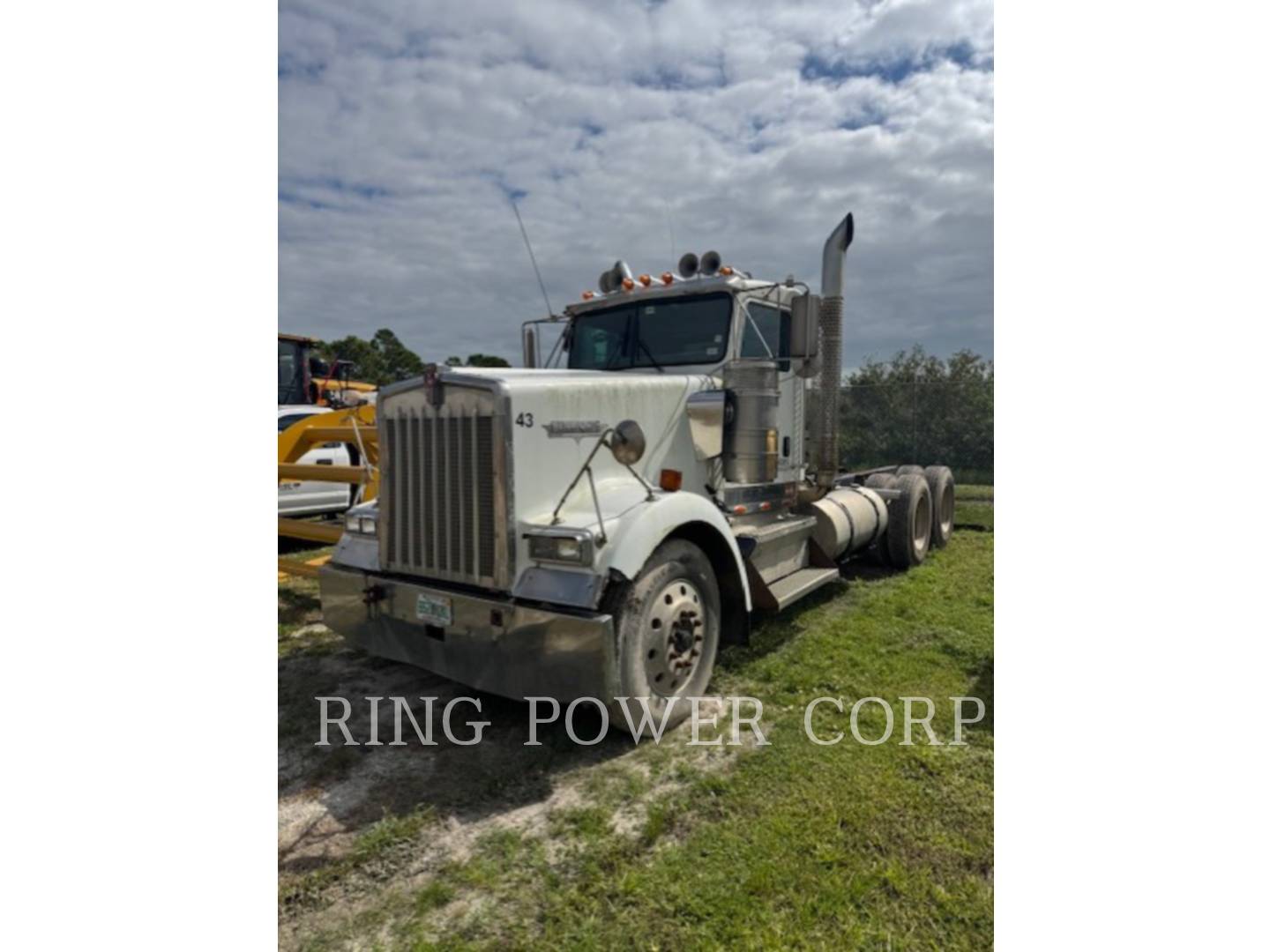 Kenworth W900S, 117476 hours, S/N: 709314, 2003