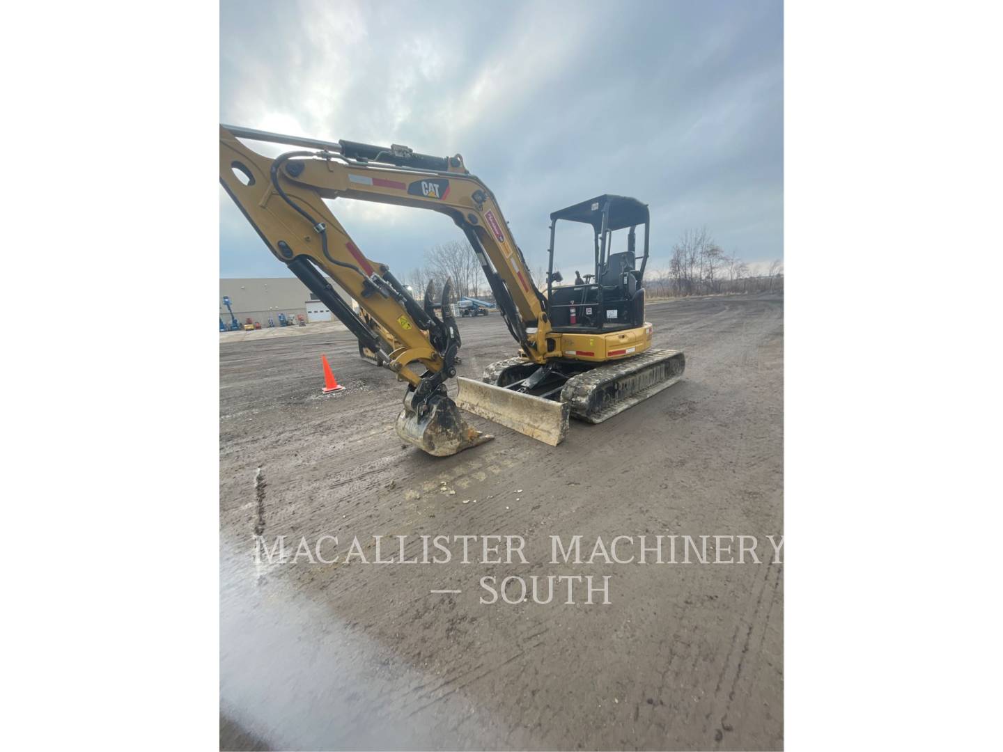 Caterpillar 305.5E2CR, 2000 hours, S/N: CR507302, 2019