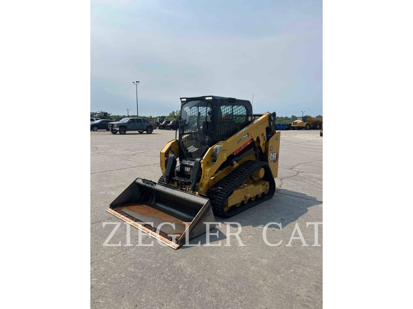 Caterpillar 255, 330 hours, S/N: FL718472, 2026