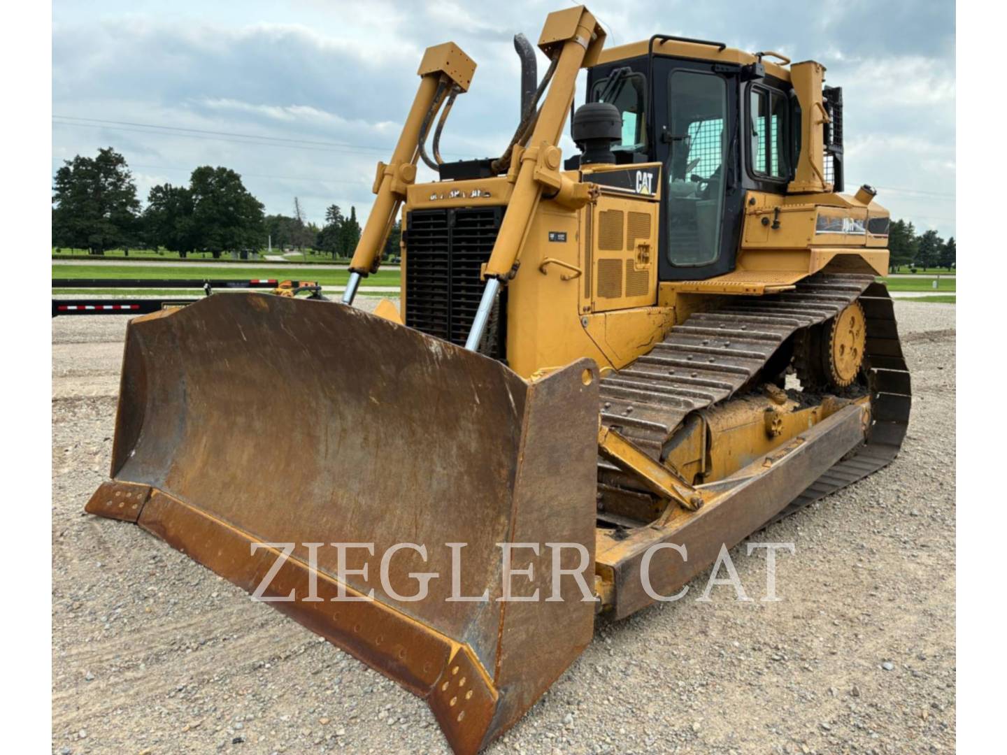 Caterpillar D6RIII, 6540 hours, S/N: MRT00407,