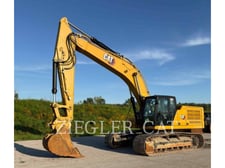Caterpillar 340, Excavator, 4859 hours, S/N: EFH00256, 2022