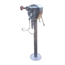 Strahman #M-750TM, Pedestal Series Mixing Unit Hose Station, 150 psi max. working pressure, 200°F max.