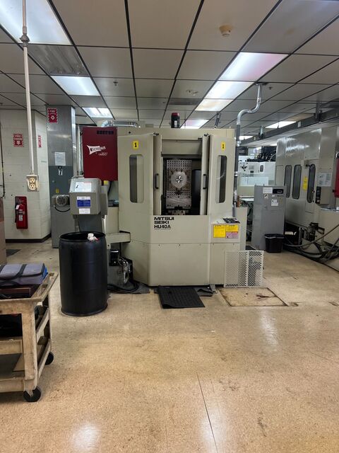 Mitsui-Seiki #HU40A, 4-Axis CNC horizontal machining center, 15.7" x 15.7" pallet, 22" X, 22" Y, 22" Z, 360&deg;