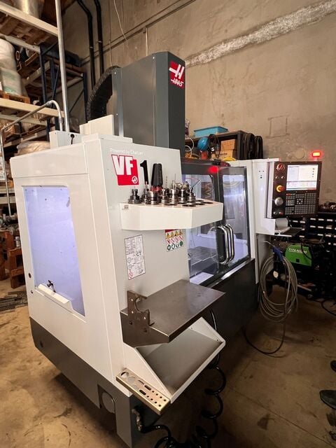 Haas #VF-1, CNC vertical machining center, 20" X, 16" Y, 20" Z, 26" x 14" table, 30 HP, 8,100 RPM, CT40, 20