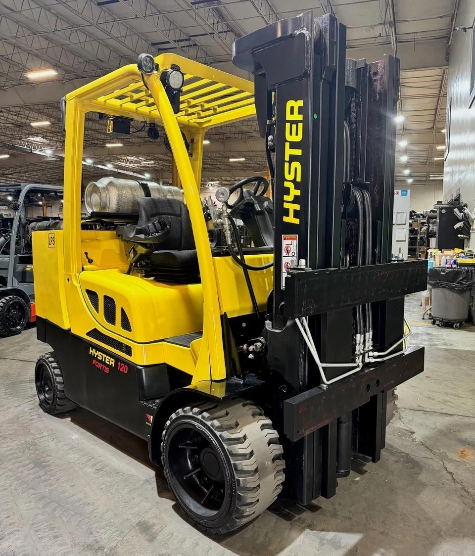 12,000 lb. Hyster #S120FTPRS, Forklift, LP gas, cushion tires, 86"/163" 3-stage full free lift mast, 4-way