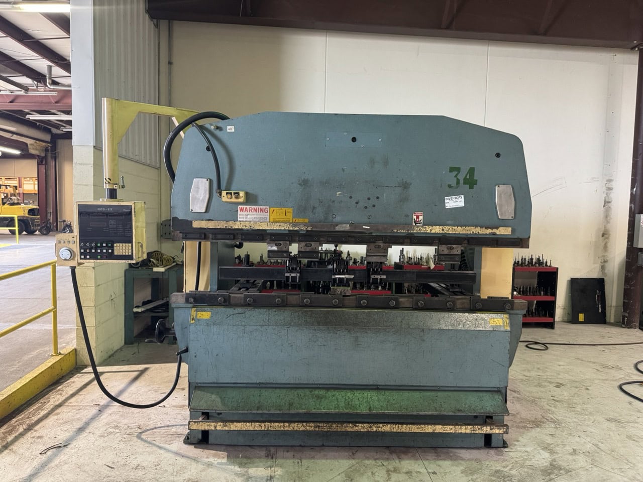 100 Ton, Amada #RG-100S, CNC press brake, 8' overall, 80.8" between housing, 3.94" stroke, 15.76" throat