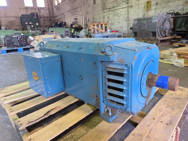 150 HP 1800 RPM Bull, Frame M3212ATZ, Drip-Proof Ball Bearing, 500 VA, 300/150 VF