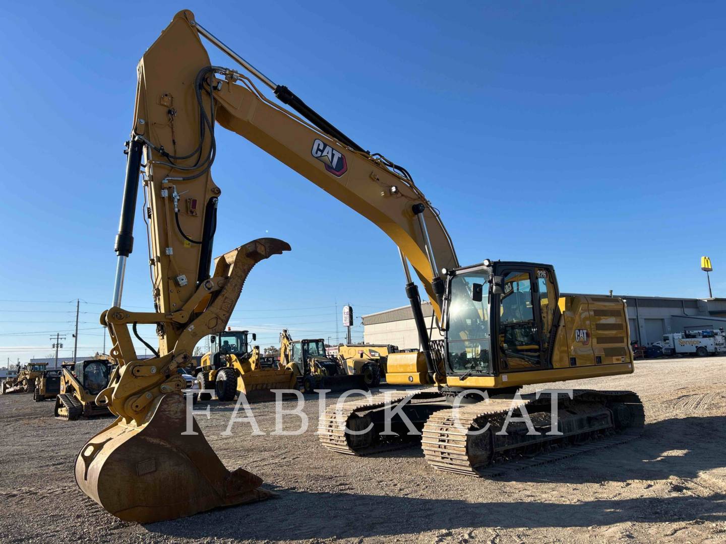 Caterpillar 326-07HT, 1853 hours, S/N: FAY00220, 2023