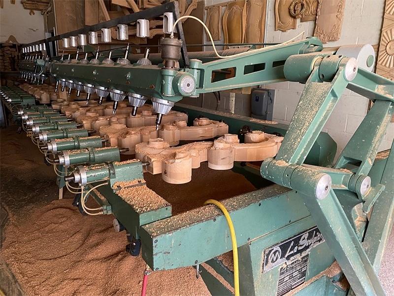Louis Allis Nuova Scolpitrice #201-16, multi spindle carving machine, 16 spindle, 8" between spindles, 20"