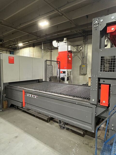 Bystronic #ByStar-3015, fiber laser, 6000 watt, 5' x 10' table, ByTrans Extended, new V2.2 cutting head, 2018