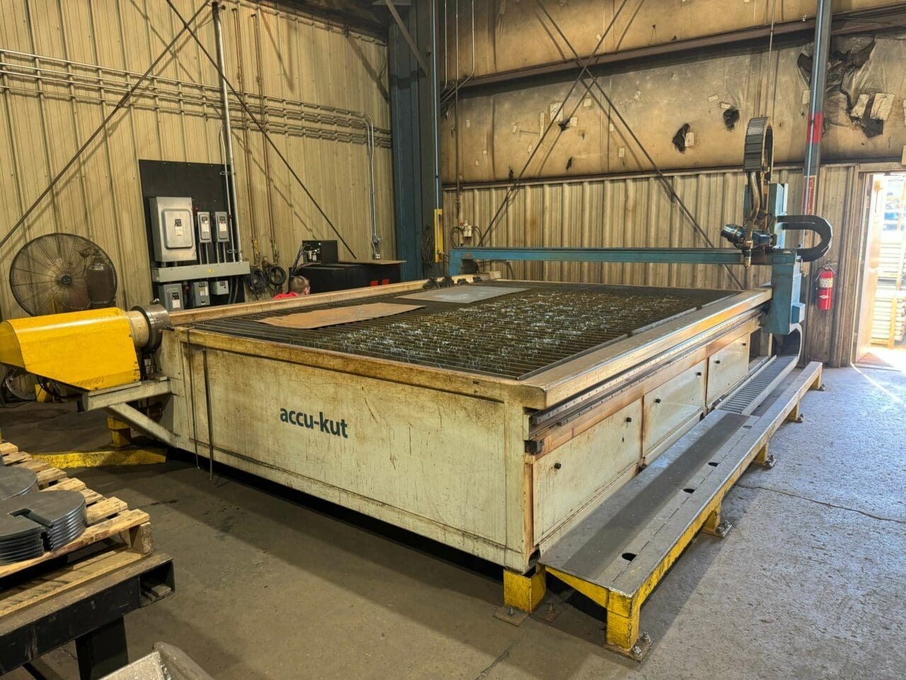 AKS #C1012, 10' x 12' CNC plasma cutting system, Hypertherm 400XD, beveling head, rotary, 3.2" max cut, 2020