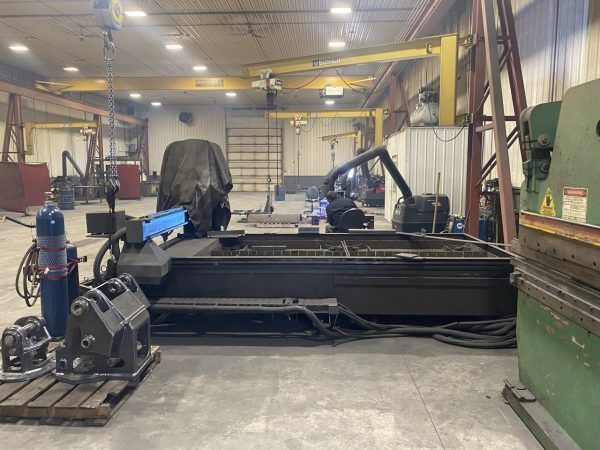 MultiCam #3000, 5' x 10' CNC plasma cutting table, Hypertherm HPR260XD, 260 amps, 2.5" max cut, 2014