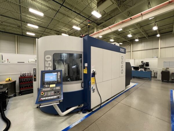 Grob #G550, 5-Axis CNC horizontal machining center, 31.5" X, 40.2" Y, 38.2" Z, 16,000 RPM, HSK 63A, 50