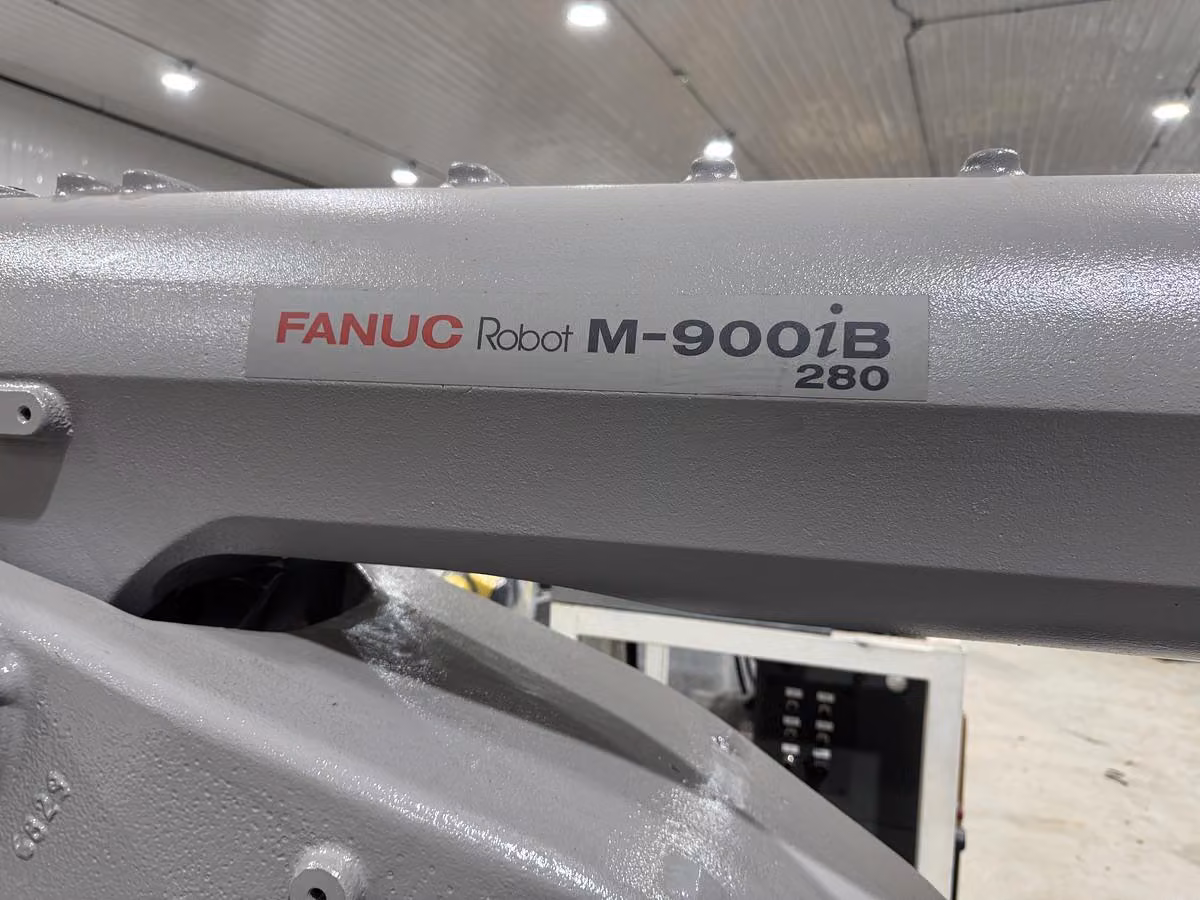 Fanuc M-900iB/280, 6-Axis Industrial Robot, R-30iB Controller, 280 Kg Payload, 2655mm Reach, 2016