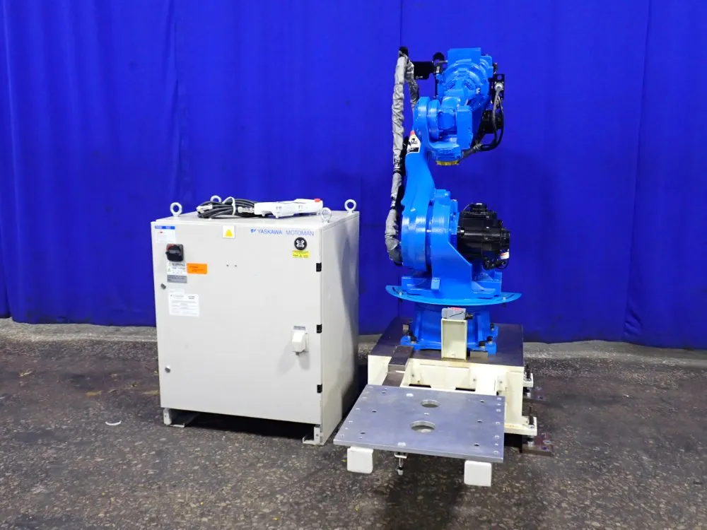 Yaskawa Motoman MH80, Industrial Robot, Controller EREA-MS165/MH180-B00, 200/220 V., 2011