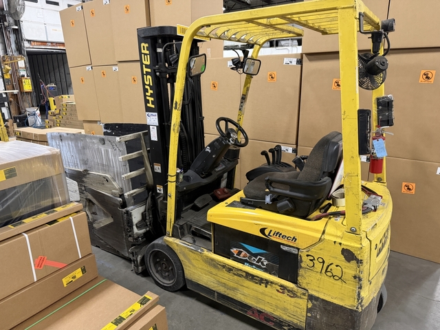 3000 lb. Hyster #J35ZT, Electric Forklift, w/ Carton Attachment