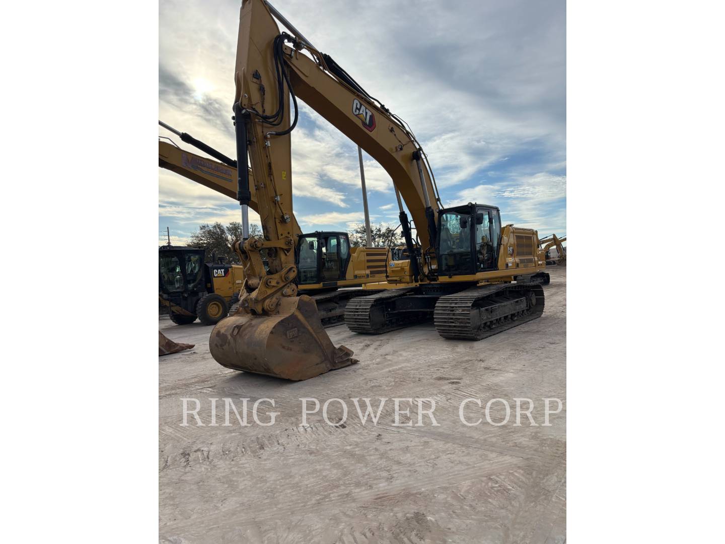 Caterpillar 340TCQC, 3338 hours, S/N: GDZ10329, 2024
