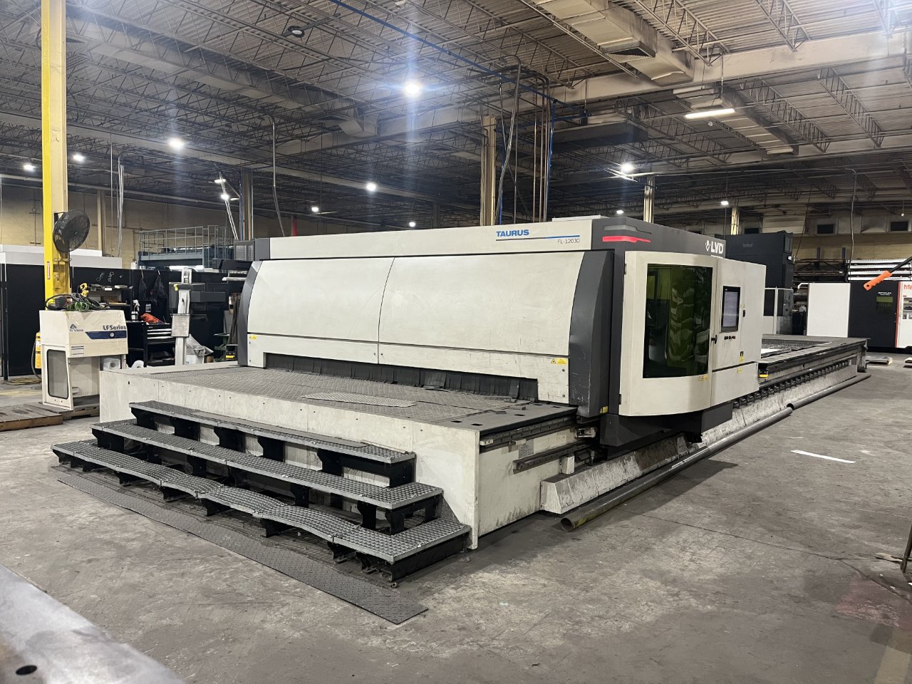 LVD #Taurus-FL-120030, CNC fiber laser, 10000 watt, LVD Touch-L Control, moving gantry table type, 2020