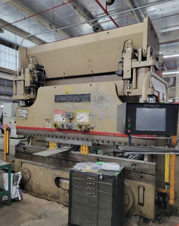 175 Ton, Cincinnati #Autoform, CNC hydraulic press brake, 8' overall, 10" stroke, 17" open height, 8" throat