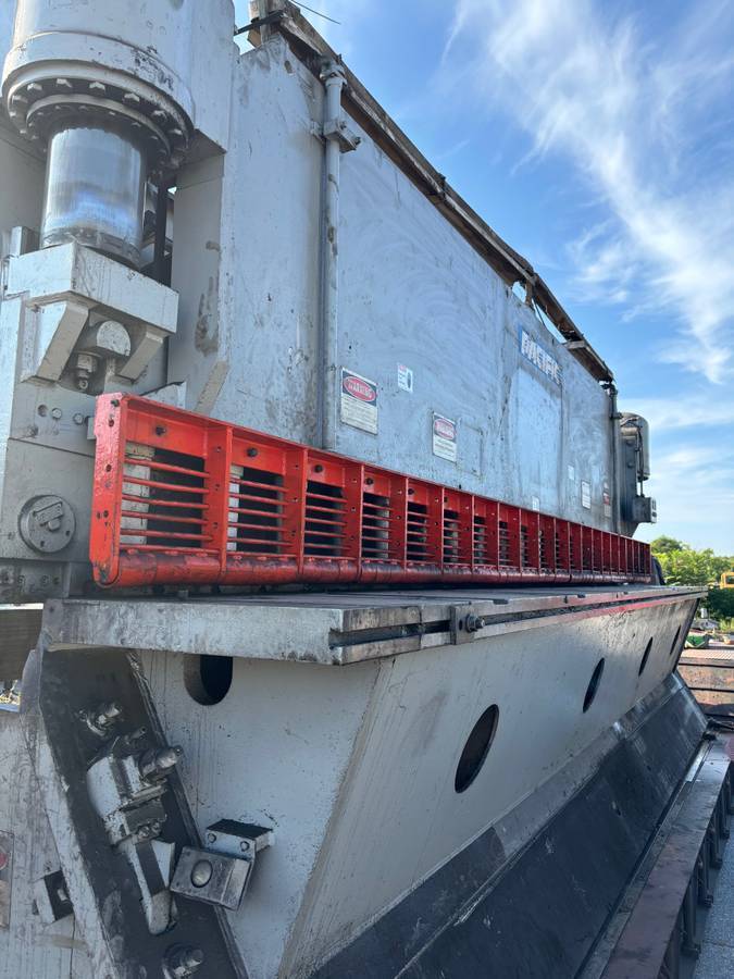 3/8" x 20' Pacific #300G20, hydraulic power squaring shear, 18" throat, back gauge, hold downs, 1" x 4"
