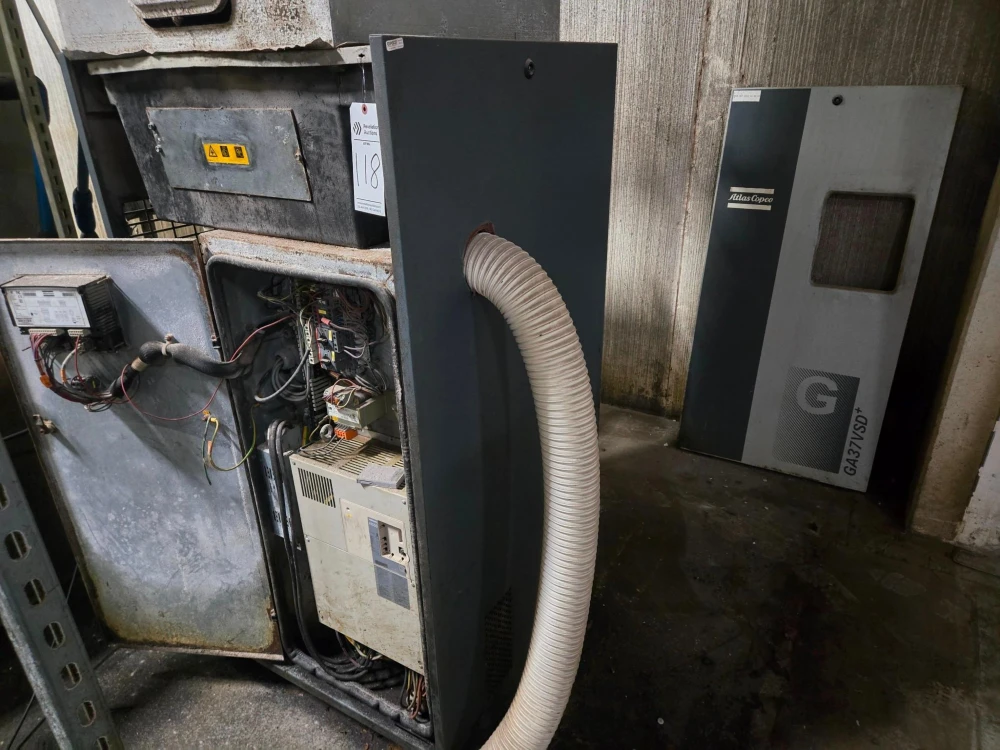 243 cfm, 189 psi, Atlas Copco #GA37VSD, 50 HP, Air compressor, 2016