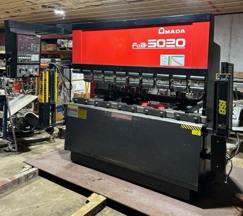 50 Ton, Amada #FBD-5020E, press brake, 6.5'OA, 66.9" between housing, 3.94" stroke, 15.75" throat, 1995