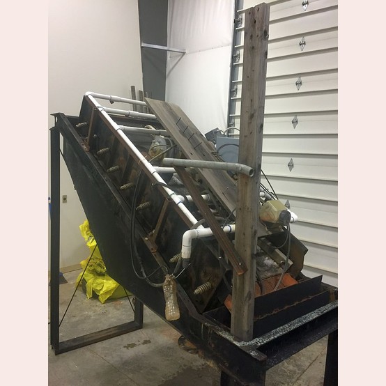 24" x 72" Derrick #K24-72A-3SDD, Vibrating Dewatering Sand Screen, high frequency, spare motor & parts, 1988