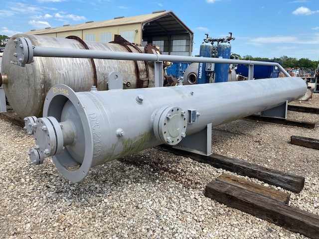 Exterran, glycol contactor, 30" x 25-0" ; 1440 PSI @ 120F; SN: CL10-968; NB: 40512; bubble capacity trays