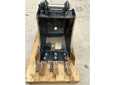 Caterpillar 12", Bucket, S/N: VA25CBK20178,