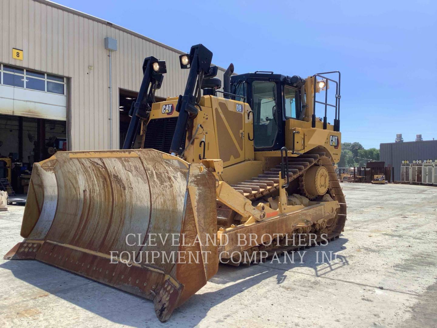 Caterpillar D821, 448 hours, S/N: AW800616, 2023