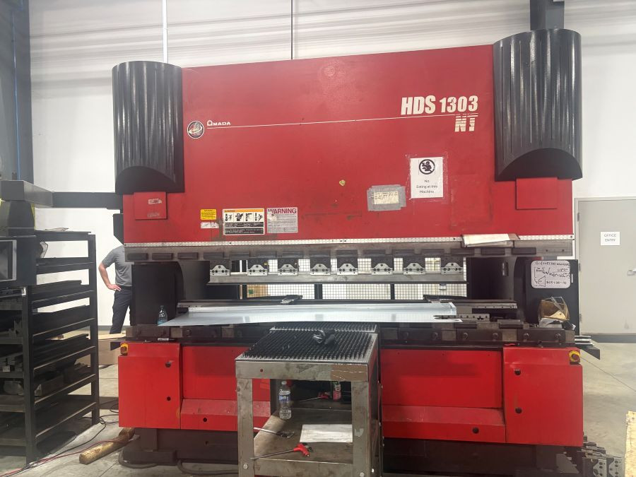 143 Ton, Amada #HDS-1303NT, 10' overall, 106.3" between housing, 5-Axis CNC backgauge, 2014 #1336