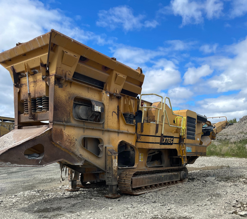 Sandvik #QJ340, Mobile Tracked Jaw Crusher, 47" x 29" feed opening, 440 STPH, 2" - 7" CSS, Cat C9 350 HP