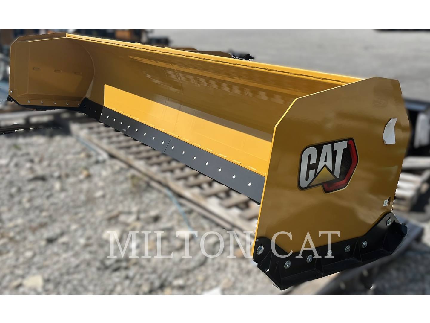 Cat SWL 16' SNOW PUSHER, FUSION, STEEL EDGE, Snow Removal Attachments, S/N: 23233PB20021, 2025