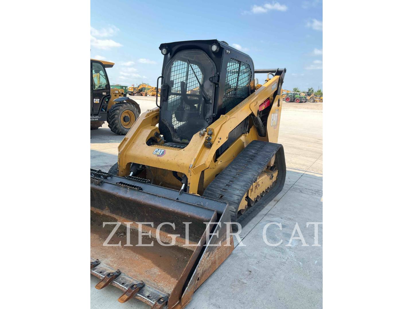 Caterpillar 289D3, 2508 hours, S/N: JX919764, 2024