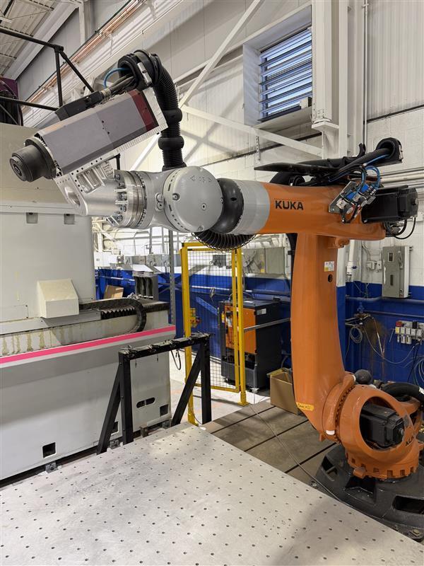 Kuka, KR-210-R3100-Ultra-F, robot, 6-Axis, 210 kg payload, KR C4 Control