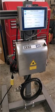 Videojet #3130, CO2 laser marking system, 10 watt sealed tube, 1,200 characters/sec., CLARiTY touchscreen