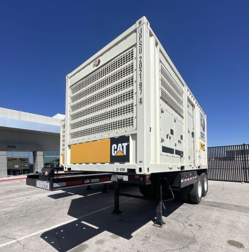 455 KW Caterpillar #XQ570, Mobile Diesel Generator, dual voltage, 1800 RPM, 2000 amp circuit breaker, EMCP