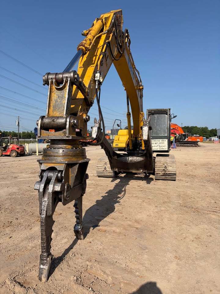 Kobelco #SK210LC, Auto Dismantler, 6,694 hours, 2022