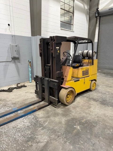 12,000 Lb. Hyster, LP Forklift, 70" fork, 7828 hours