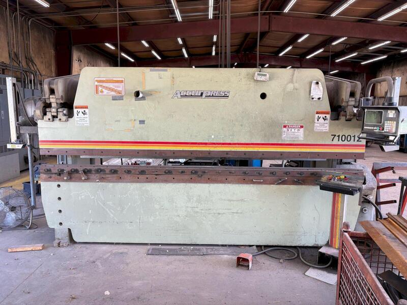 100 Ton, Accurpress #710012, CNC hydraulic press brake, 12' overall, 124" between housing, 8" stroke, 14"