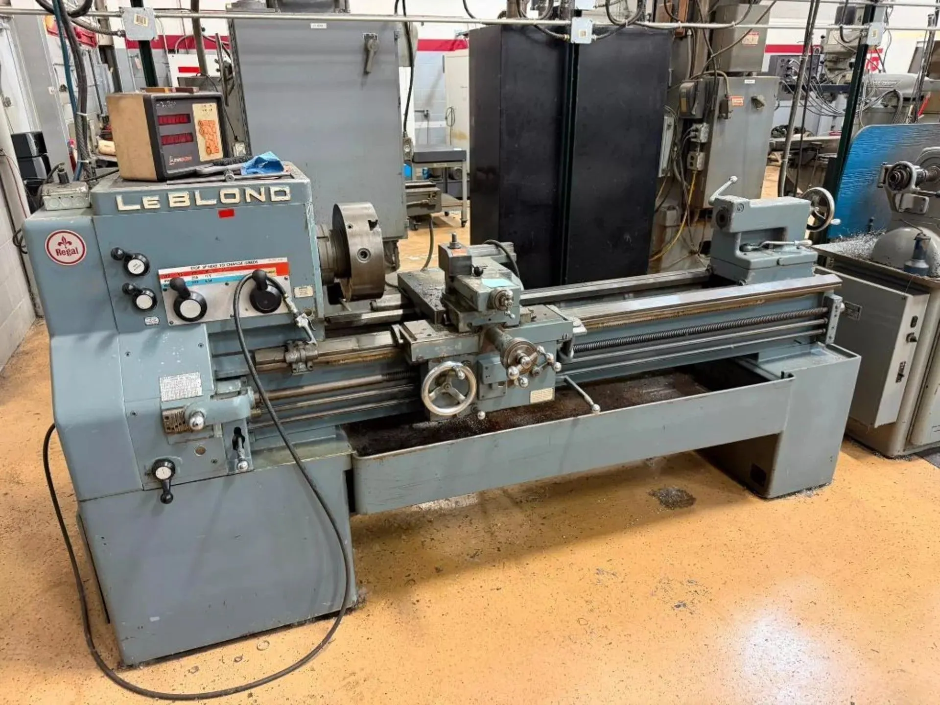 19" x 54" Leblond Regal #6E, engine lathe, 9.5" center height, 1800 RPM, 7.5 HP, 220 V.