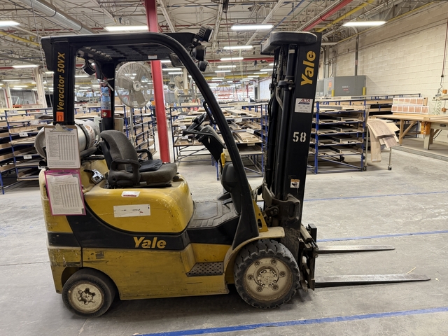 4500 lb. Yale #GLC050VXNVRE085, Forklift