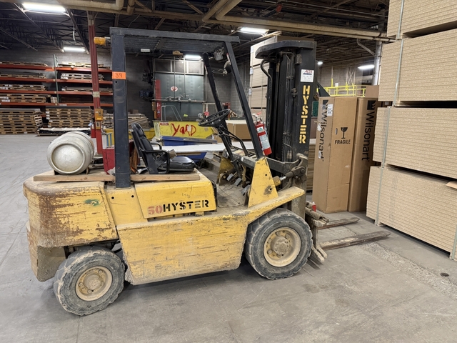 5000 lb. Hyster #50, LP Forklift