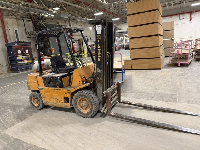 5000 lb. Hyster #H50XL, Forklift